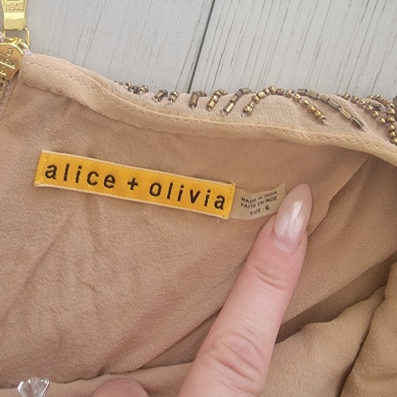 Alice + Olivia Beaded Dress - Picture 4 of 6